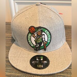 NWT NBA Ultra Game Boston Celtics SnapBack Hat/Cap